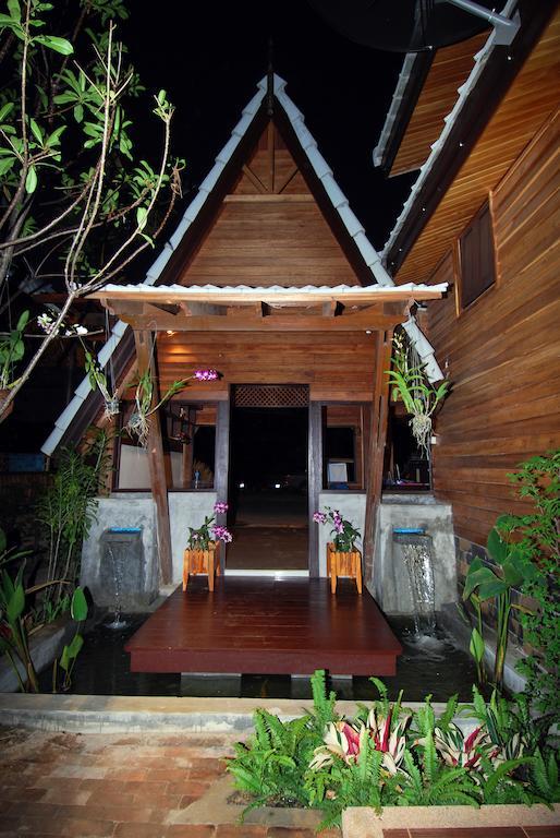 Baan Pakgasri Hideaway Hotel Ko Lanta Exterior foto
